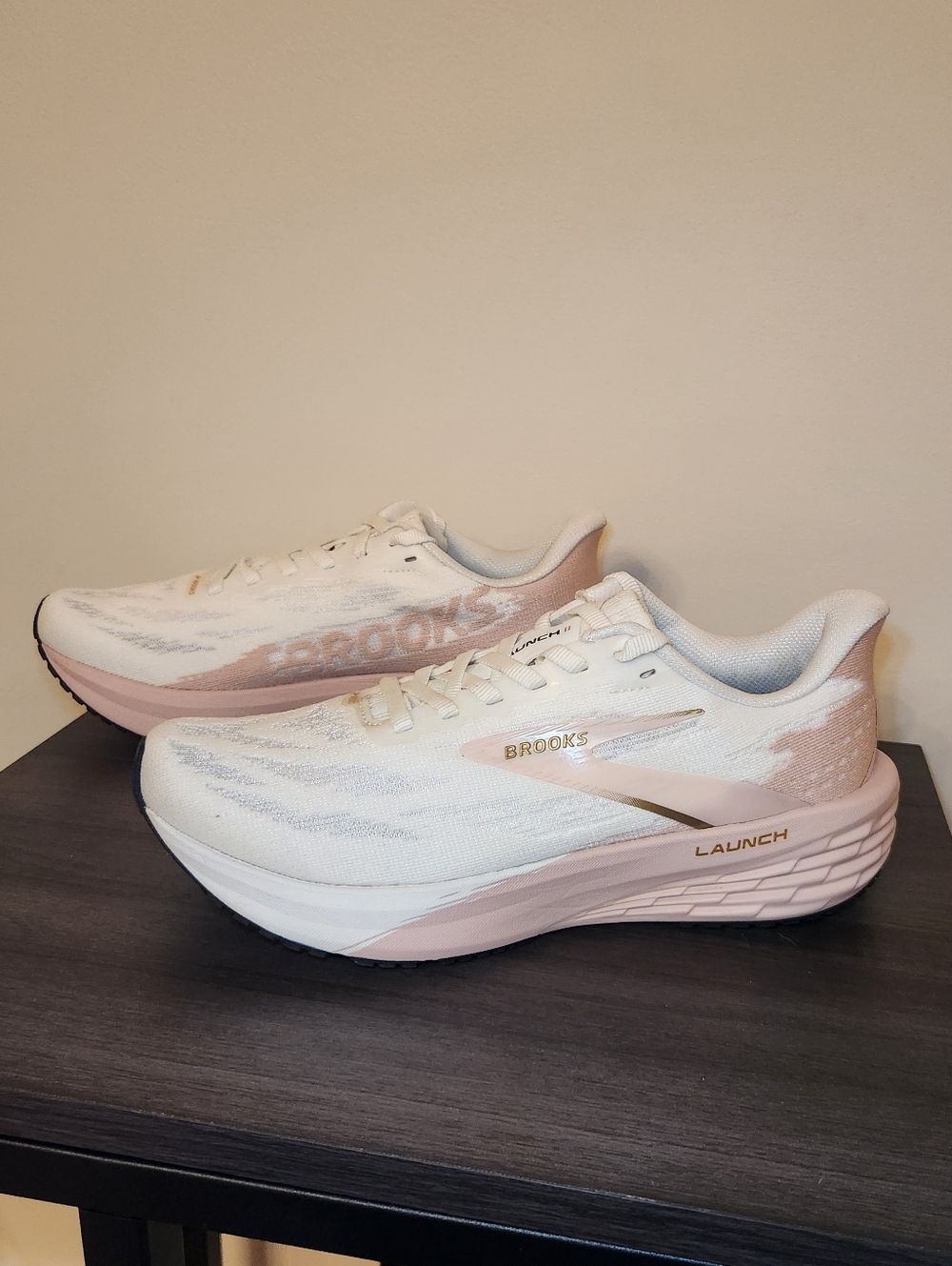 Brooks Launch 11 Running Shoes Womens Size 7